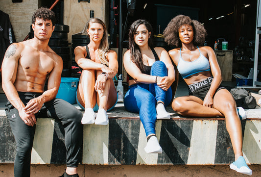 1 AÑO DE CLASES EN GRUPO COMPLETO Y GIMNASIO ABIERTO